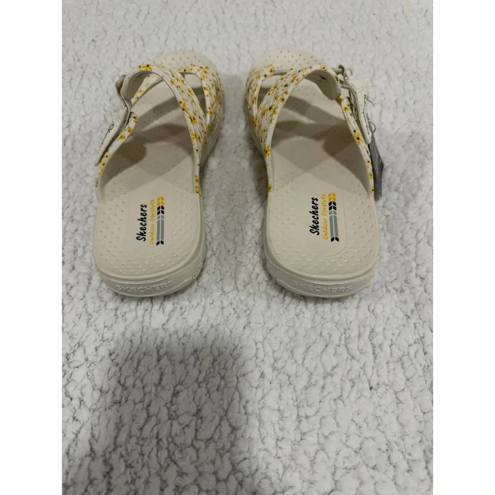Skechers Foamies Outdoor Lifestyle White Yellow Floral Daisy Sandals Womens 9 - Picture 4 of 9